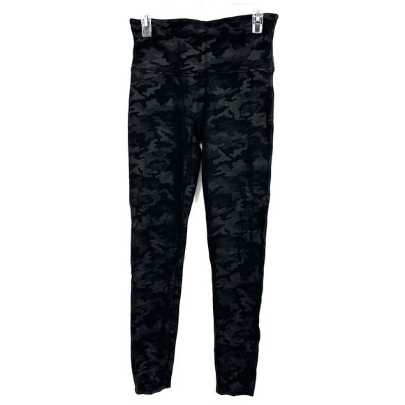 Spanx Size Large Full Length Leggings Camo Print‎ Gray Pull On Elastic Waist - Picture 1 of 4